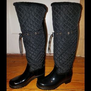Black Knee High Rain Boots w/ Ful Faux Fur Lining